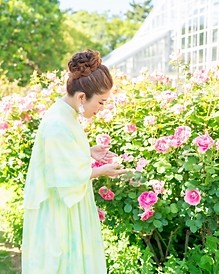 浜松市やらまいか大使スーパーモデル歌手ERIKOフラワーパークでのひと時3