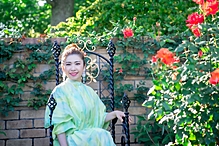 浜松市やらまいか大使スーパーモデル歌手ERIKOフラワーパークでのひと時2