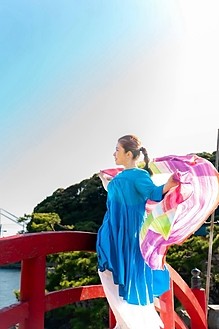 浜松市やらまいか大使スーパーモデル歌手ERIKO浜名湖を眺めながら3