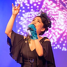 浜松市やらまいか大使スーパーモデル歌手ERIKO歌う姿③